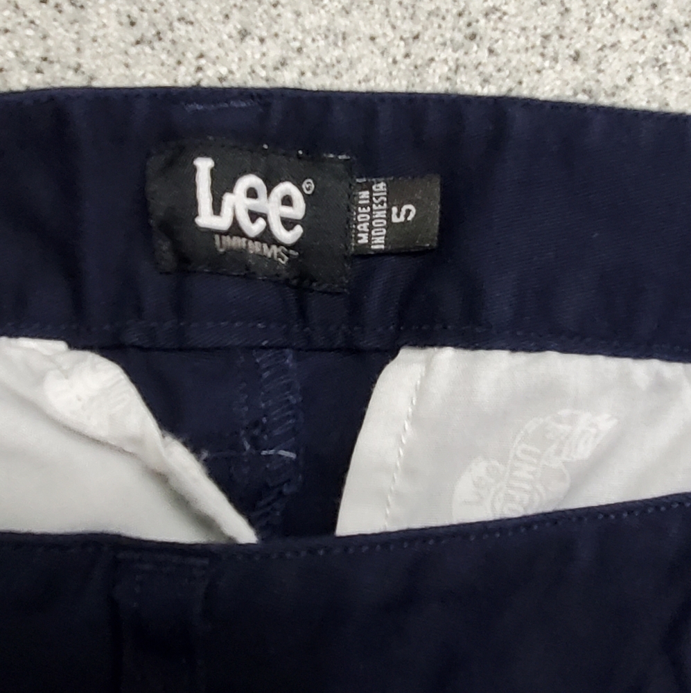 Pants - Picture 4 of 5